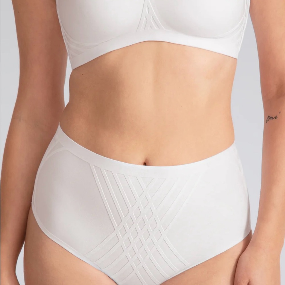 Honeylove Silhouette White High Waist Briefs